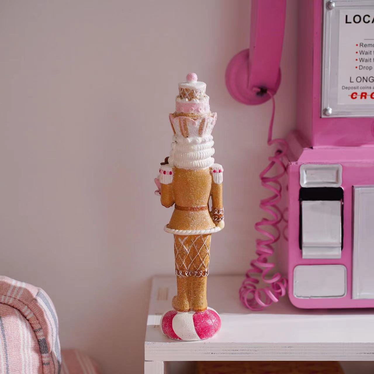Nutcracker Figurine - 달콤한 핑크색 호두까기 인형 병정 피규어