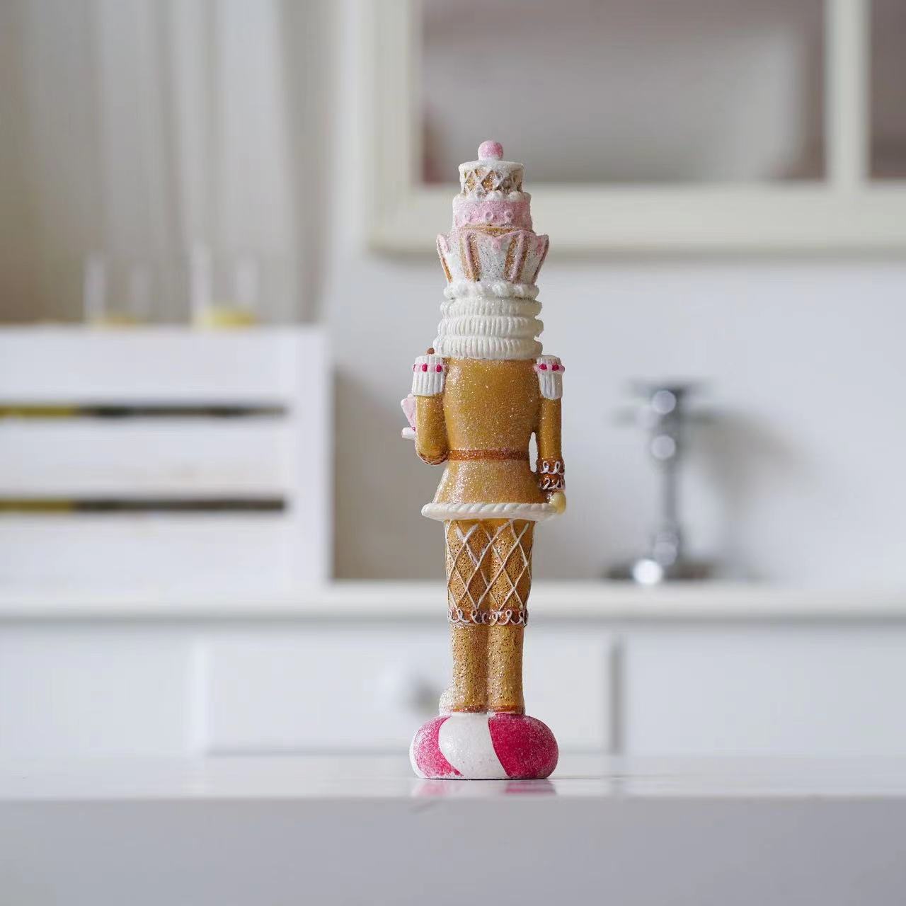 달콤한 핑크색 호두까기 인형 병정 피규어 인형 프랑스  - Nutcracker Figurine 리뷰 및 가격
