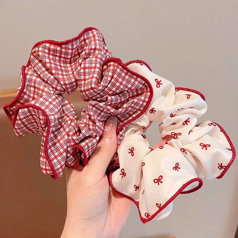 여성용 3개입 스윗 레드 도트 보우 노트 플래드 스크런 - Christmas Throw Blanket 리뷰 및 가격